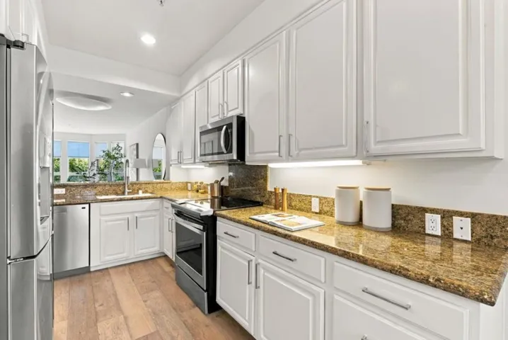 880 Meridian Bay Lane 114, Foster City, California 94404 — photo 5