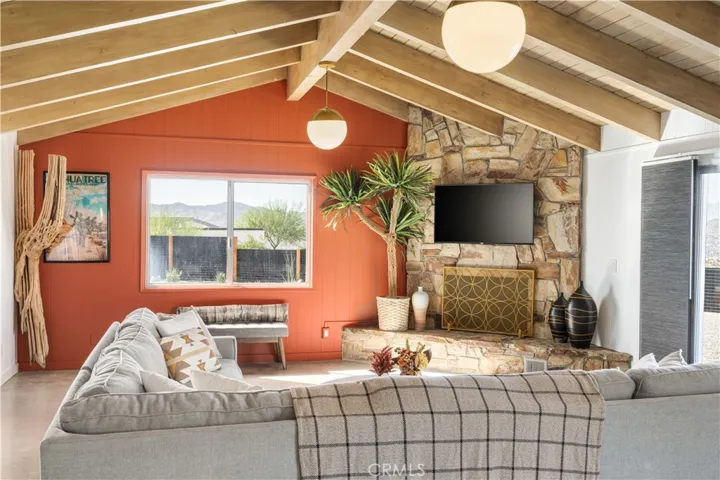 57044 Juarez Court, Yucca Valley, California 92284 — photo 5