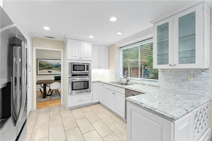 1535 San Almada Road, Corona, California 92882 — photo 5