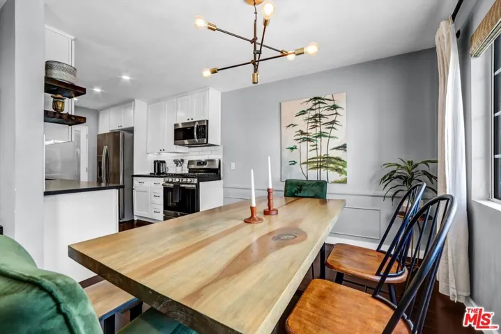 8490 Fountain Avenue 206, West Hollywood, California 90069 — photo 4