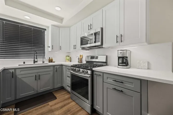 27654 Ironstone Drive 1, Canyon Country, California 91387 — photo 4