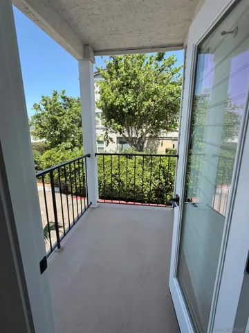 3020 Cowley Way 310, San Diego, California 92117 — photo 5