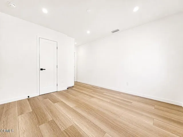 Market St Bedroom Central AC