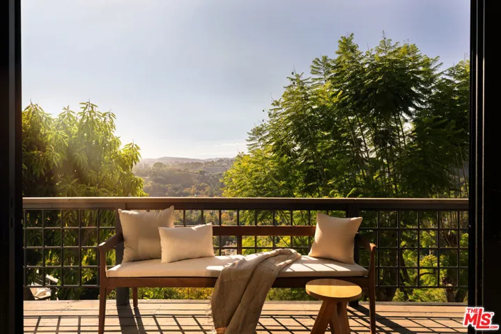 13490 Firth Drive, Los Angeles, California 90210 — photo 4