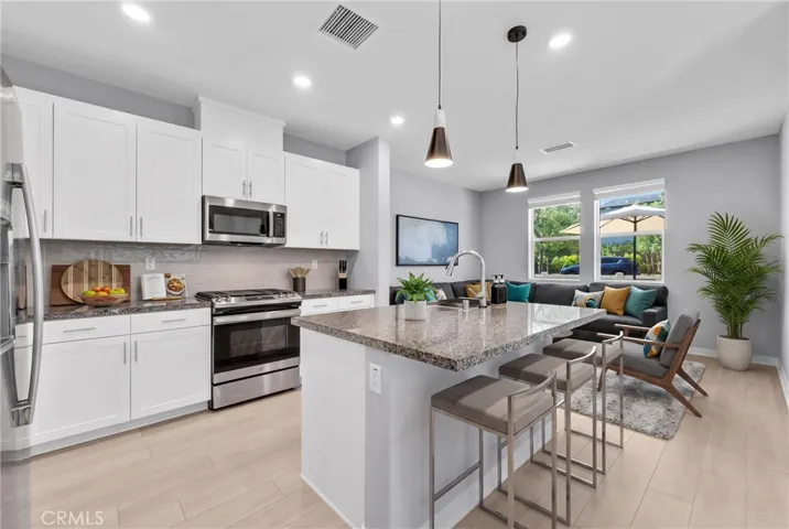 3948 Lavine Way 101, Corona, California 92883 — photo 4