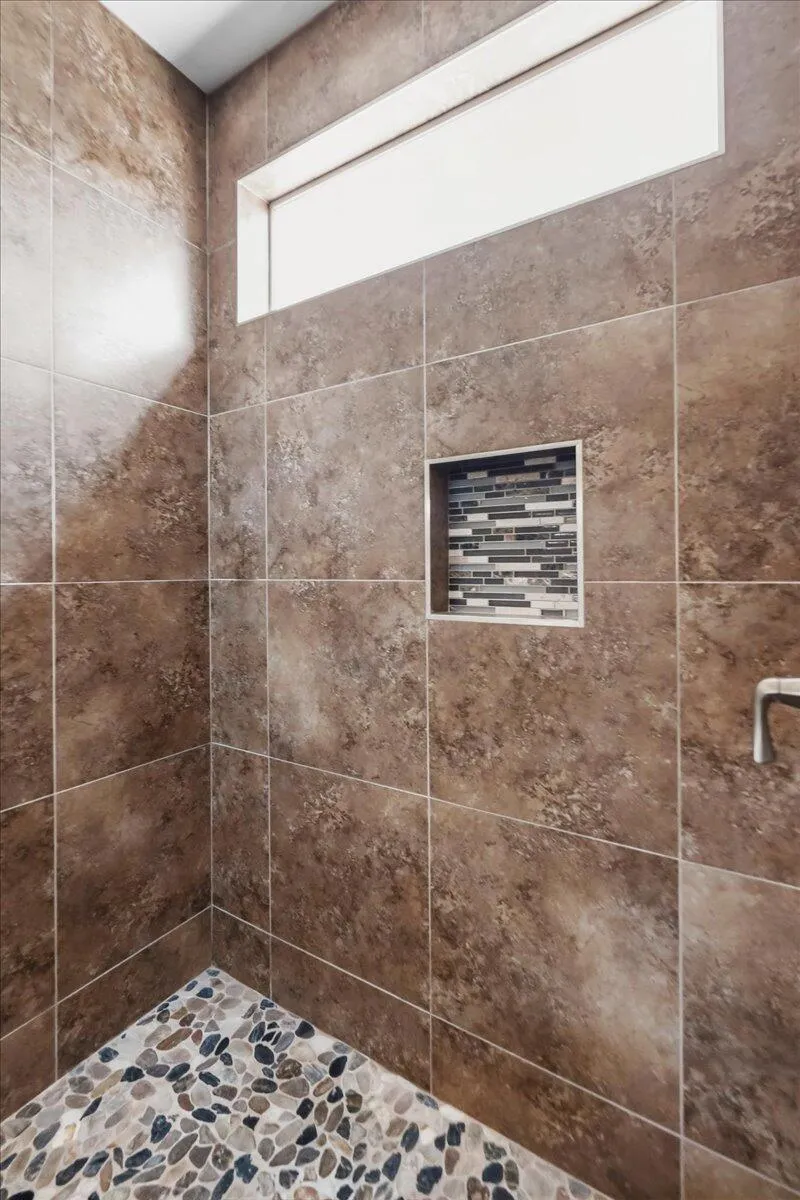 37-Shower 37-Shower