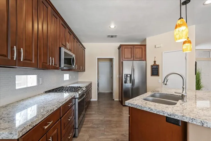 19-Kitchen
