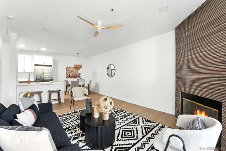 5875 Friars 4307, San Diego, California 92110 — photo 4