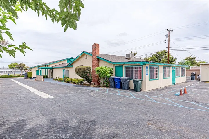 5722 Crescent, Buena Park, California 90620 — photo 5