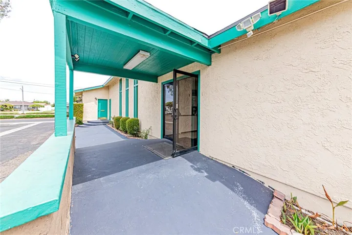 5722 Crescent, Buena Park, California 90620 — photo 4