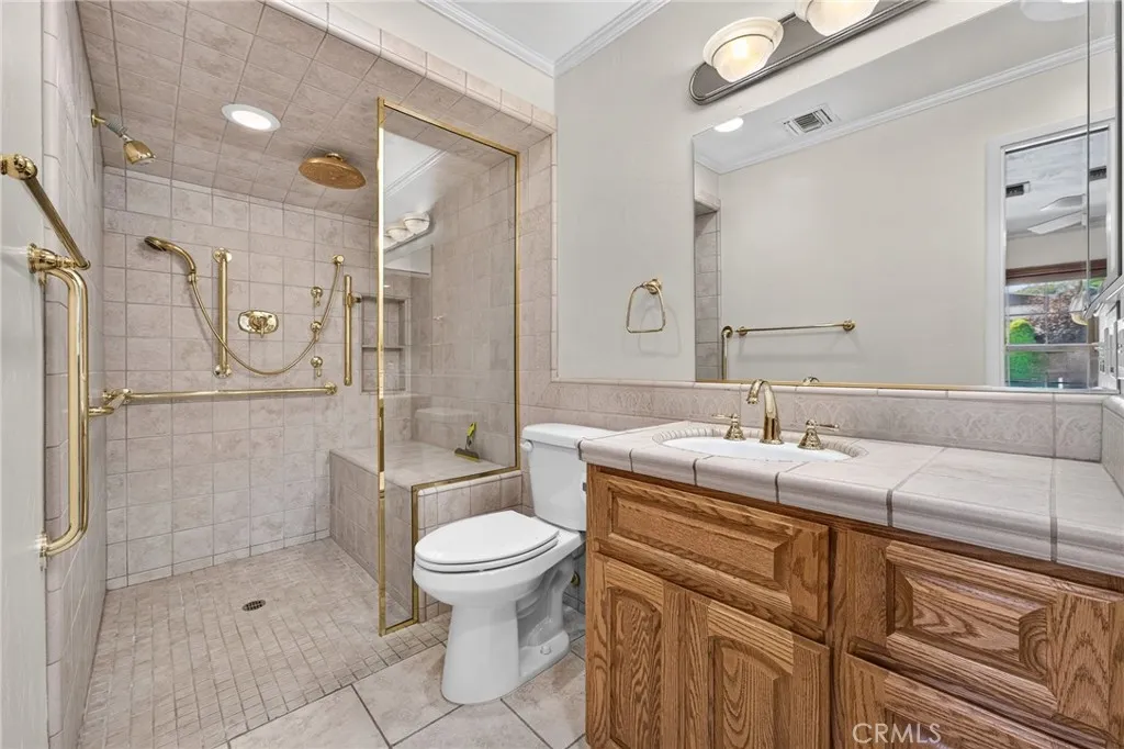 Primary suite bath