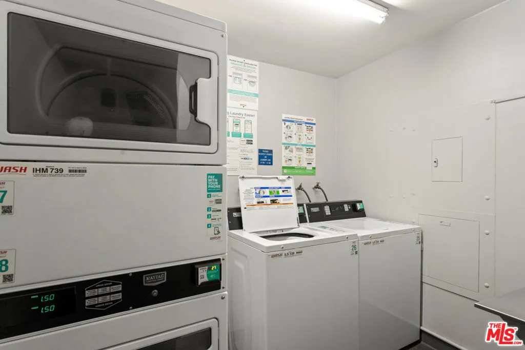 Washer / dryer Washer / dryer
