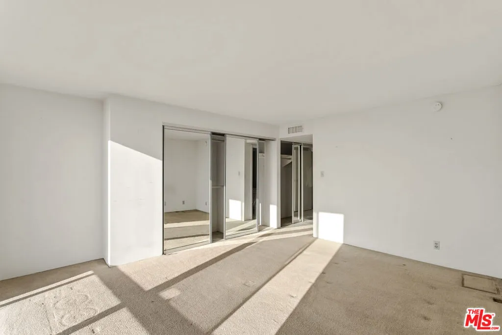 Bedroom - Primary Bedroom - Primary