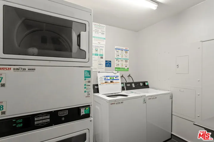 Washer / dryer