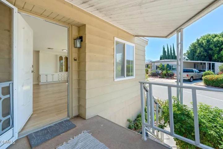 133 Calle De La Rosa 133, Camarillo, California 93012 — photo 4