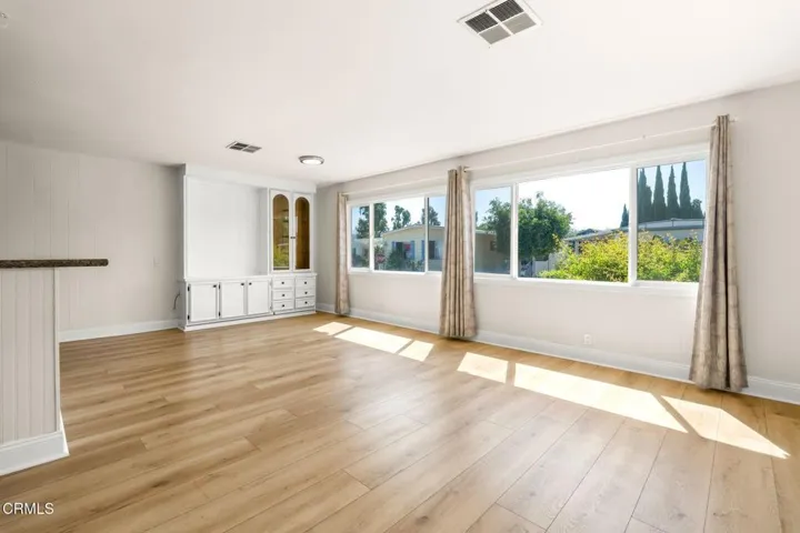 133 Calle De La Rosa 133, Camarillo, California 93012 — photo 5