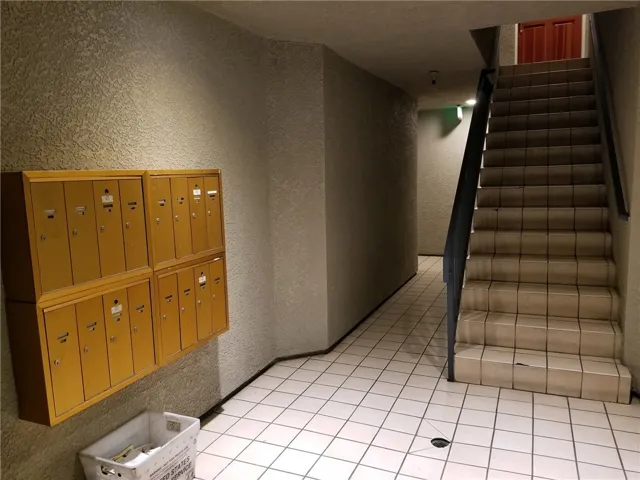 1131 E Doran, Glendale, California 91206 — photo 4