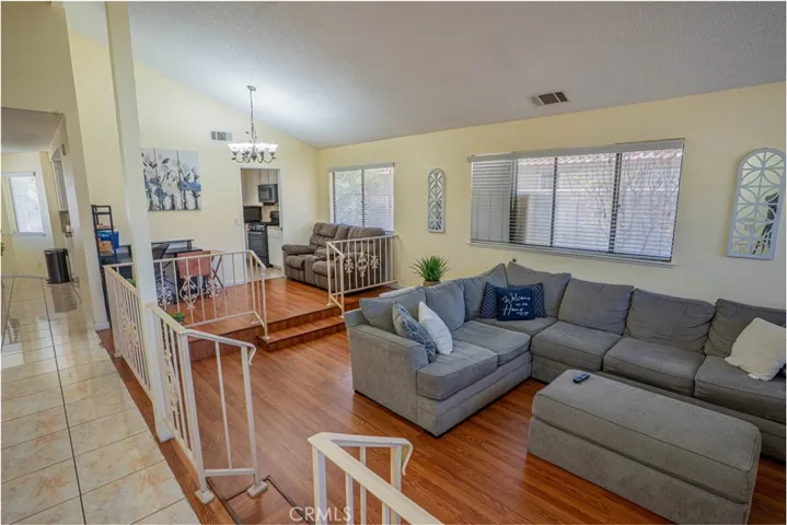 13245 Palos Grande, Victorville, California 92395 — photo 5