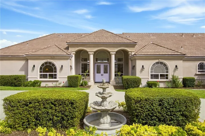 41653 Oak Trail Court, Murrieta, California 92562 — photo 5
