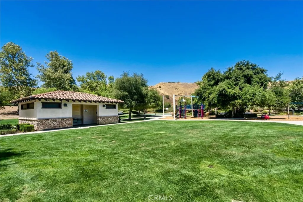 Enjoy the Tesoro de Valle Community Amenities