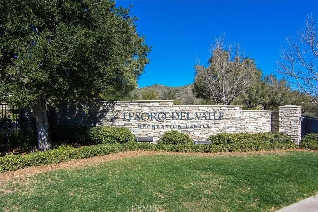 Enjoy the Tesoro de Valle Community Amenities