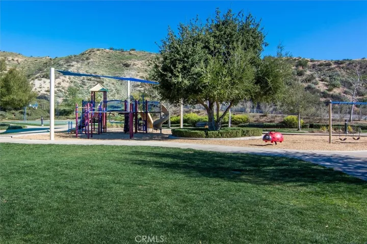 Enjoy the Tesoro de Valle Community Amenities