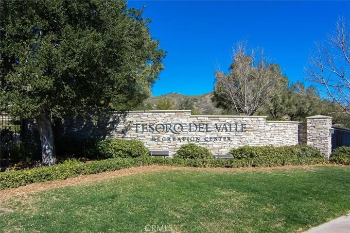 Enjoy the Tesoro de Valle Community Amenities