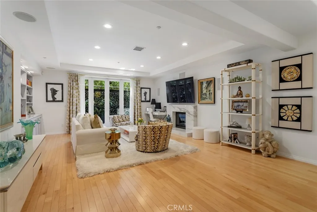 gallery-image 4
