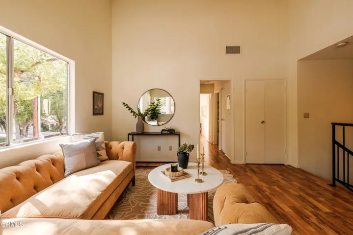 1101 N Summit Avenue 1, Pasadena, California 91103 — photo 5