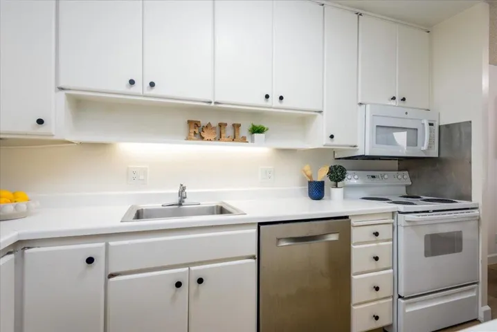 816 N Delaware Street 203, San Mateo, California 94401 — photo 5
