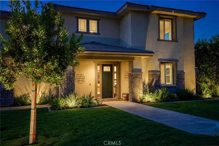 1055 Vista Court, Riverside, California 92506 — photo 5