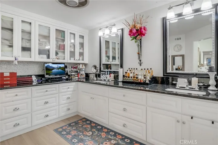 6330 Riviera, Long Beach, California 90815 — photo 4