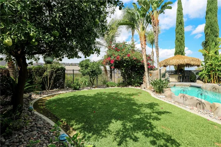 17467 Sandlewood Drive, Riverside, California 92503 — photo 5