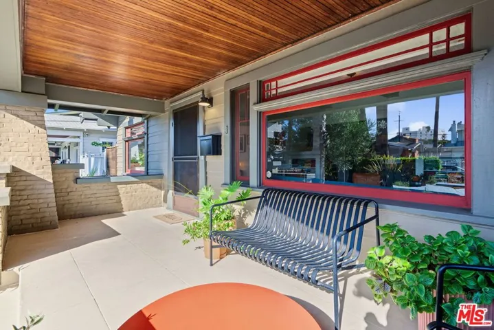 150 S Hobart Boulevard, Los Angeles, California 90004 — photo 5