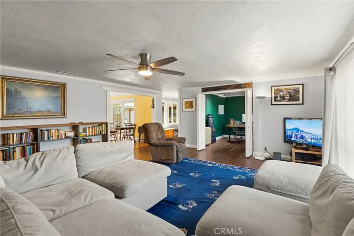 871 E Lindo Avenue, Chico, California 95926 — photo 4