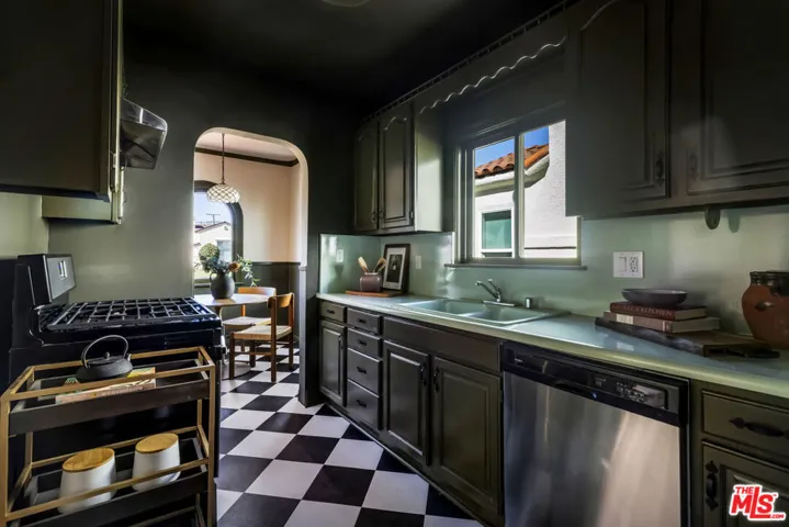 5436 Norwich Avenue, Los Angeles, California 90032 — photo 4