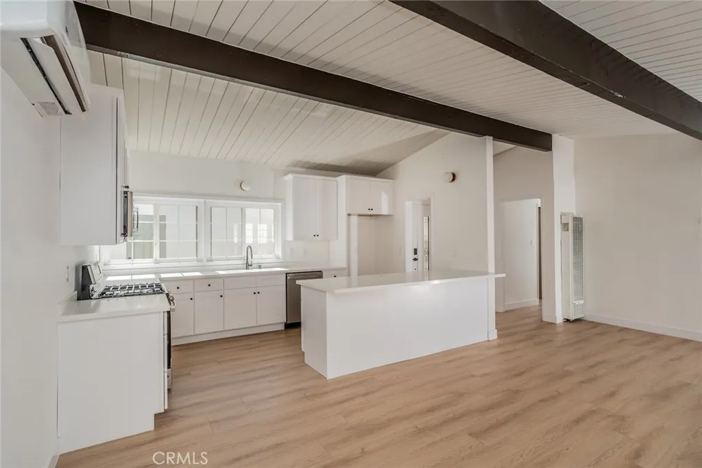 gallery-image 4