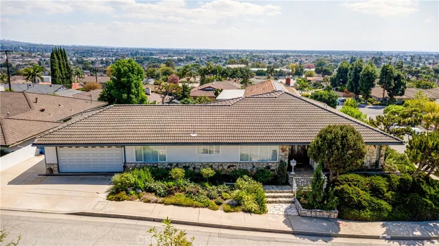 201 E Burke Dr, Montebello, California 90640 — photo 4