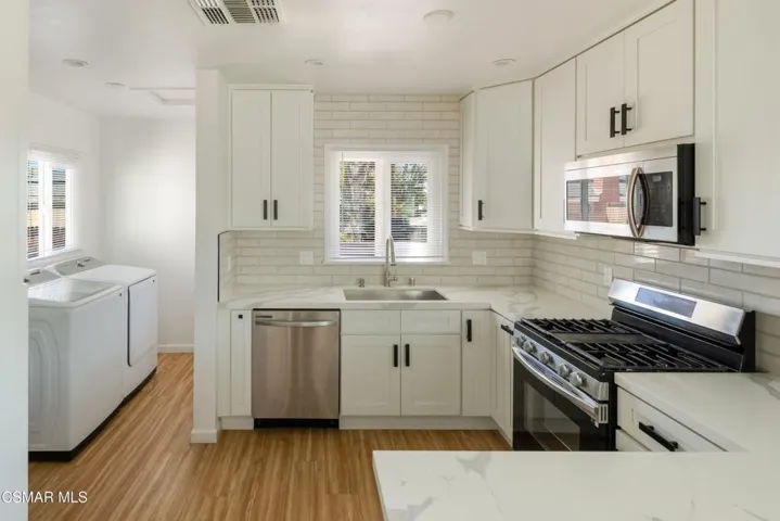 13456 Reedley Street, Panorama City, California 91402 — photo 5