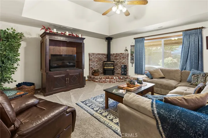 1211 Windecker Drive, Chico, California 95926 — photo 4
