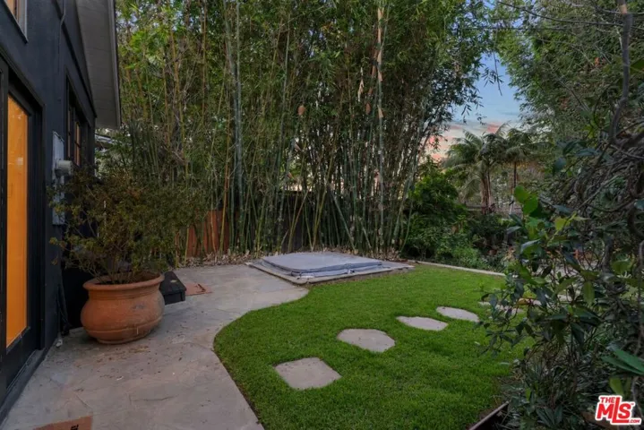 2441 21st Street, Santa Monica, California 90405 — photo 4