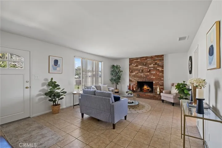 4156 Heidi, Riverside, California 92504 — photo 5