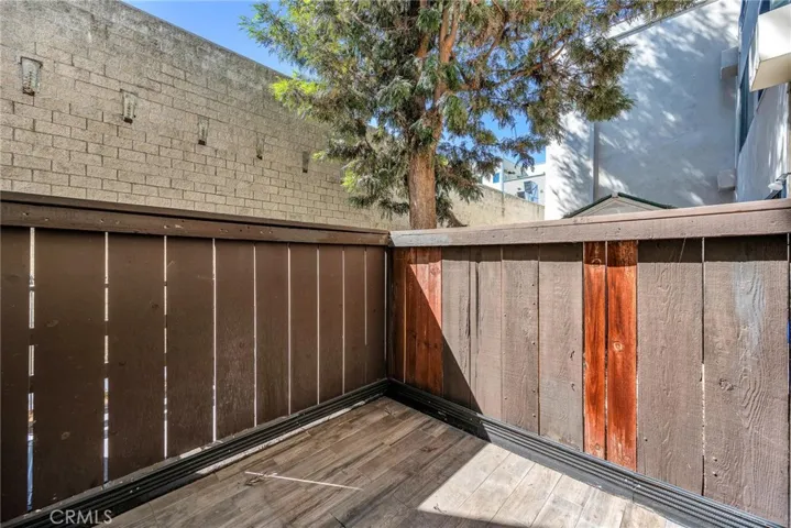 525 S Ardmore 161, Los Angeles, California 90020 — photo 5