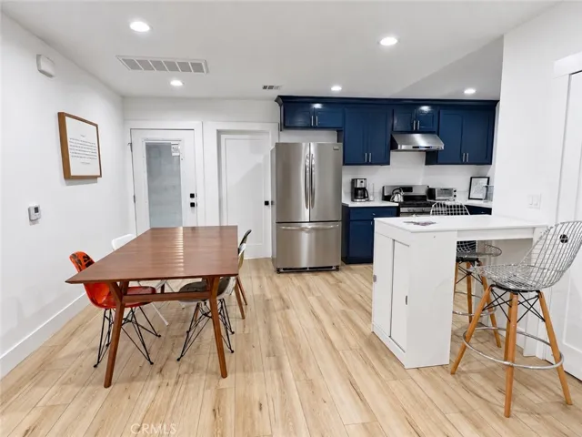 1272 S Muirfield, Los Angeles, California 90019 — photo 5