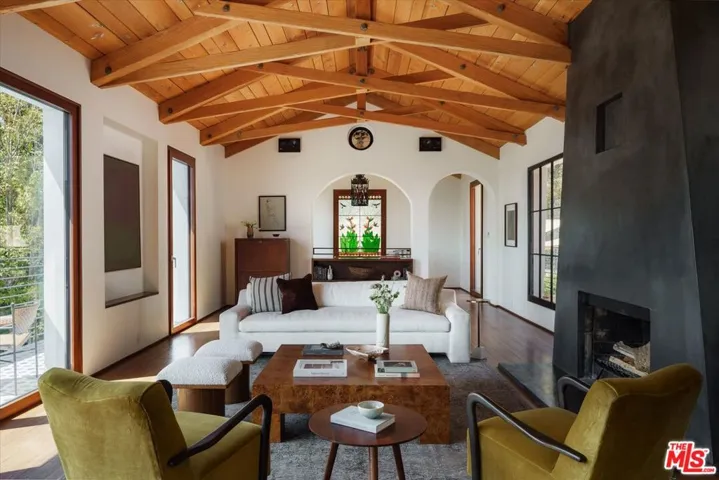 2551 Glendower Avenue, Los Angeles, California 90027 — photo 4