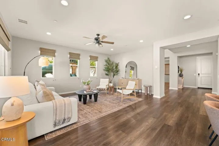 251 Azalea, Fillmore, California 93015 — photo 4
