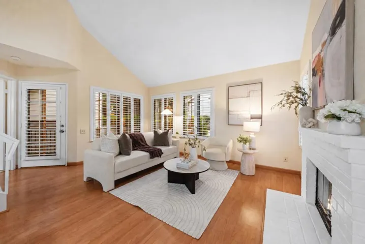 2584 Yerba Bank Court, San Jose, California 95121 — photo 4