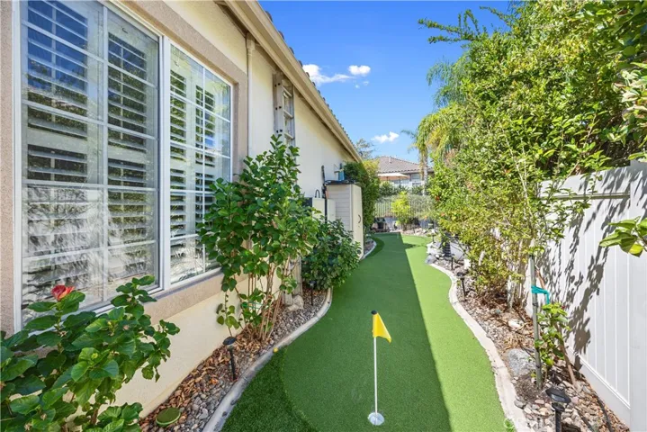 side yard