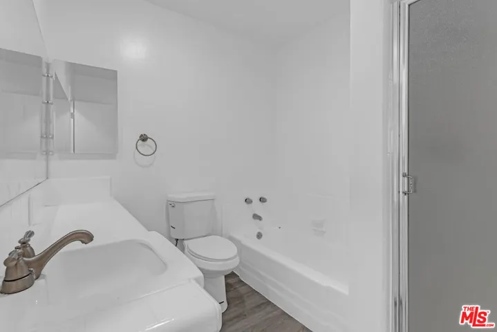 1030 N Orange Grove Avenue, West Hollywood, California 90046 — photo 4