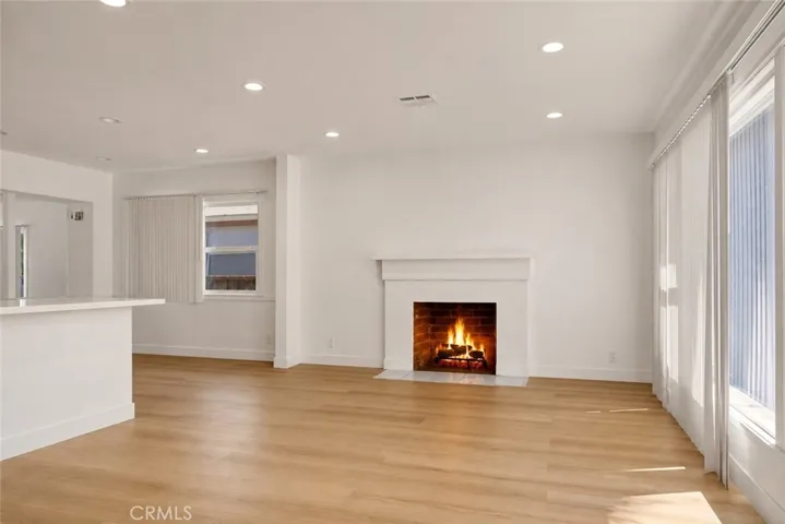 7112 Teesdale, Los Angeles, California 91605 — photo 4